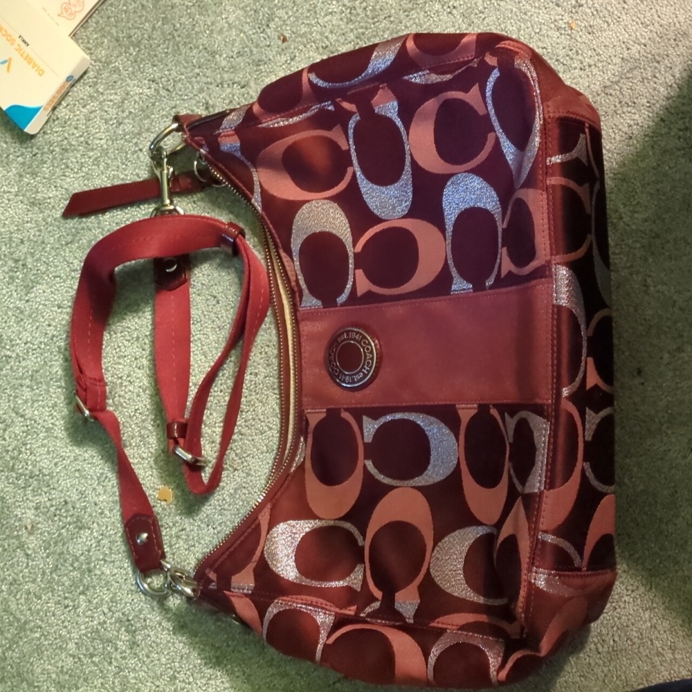 Purse & wristlet